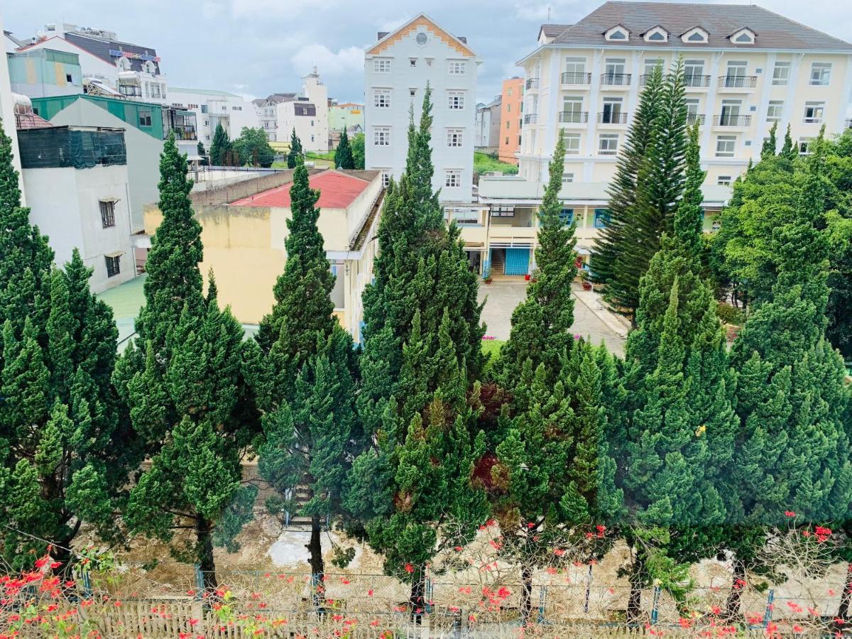 Khach San Nam Ngoc Da Lat Hotel ภายนอก รูปภาพ