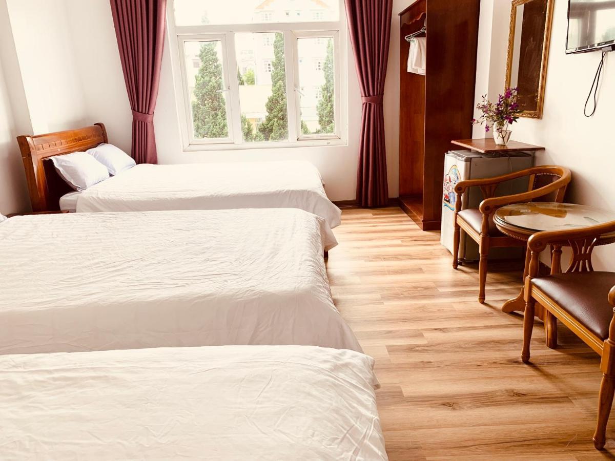 Khach San Nam Ngoc Da Lat Hotel ภายนอก รูปภาพ