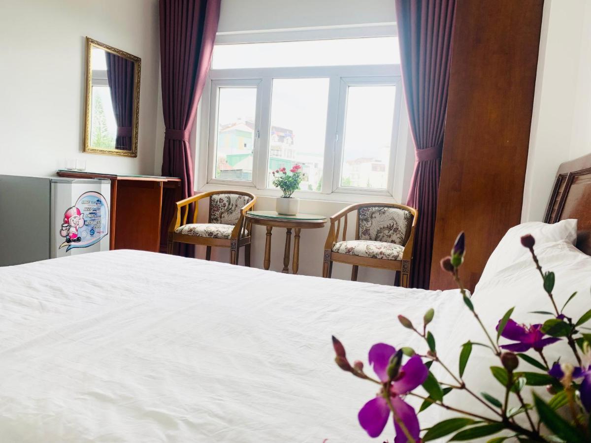 Khach San Nam Ngoc Da Lat Hotel ภายนอก รูปภาพ