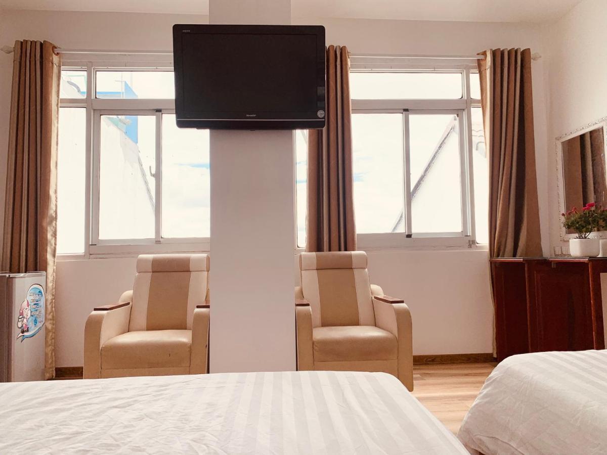 Khach San Nam Ngoc Da Lat Hotel ภายนอก รูปภาพ