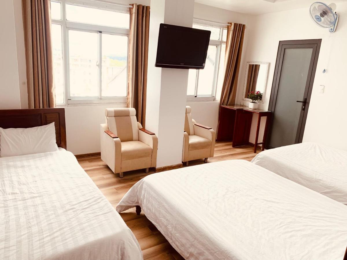Khach San Nam Ngoc Da Lat Hotel ภายนอก รูปภาพ